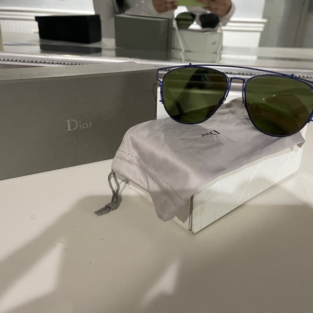 DIOR sunglasses - Picture 5 of 6